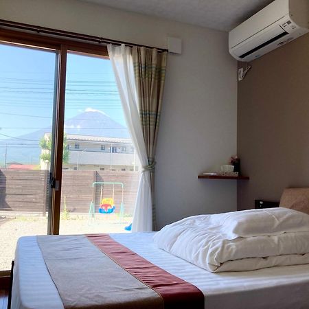 宝栄villas House A棟b棟 Фудзикавагутико Экстерьер фото